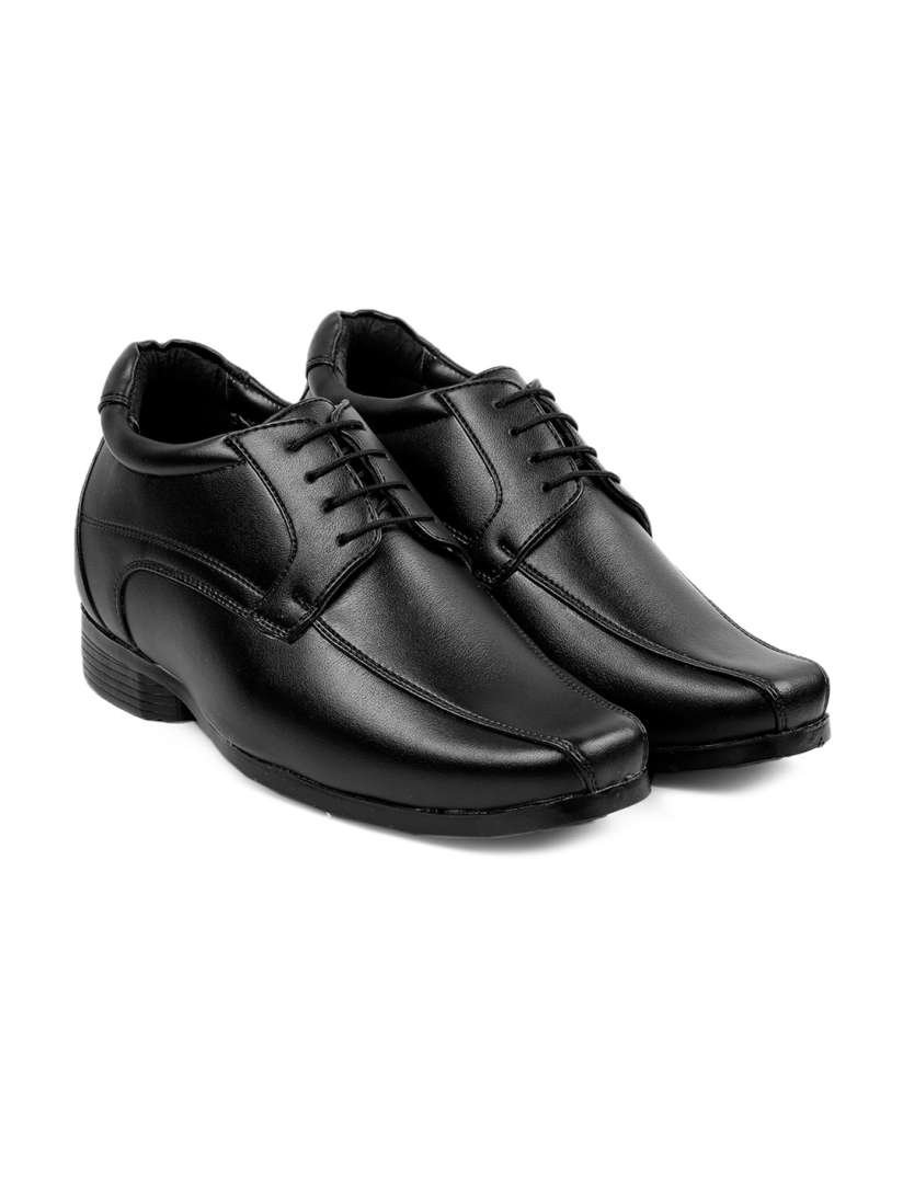 Elevator shoes myntra deals