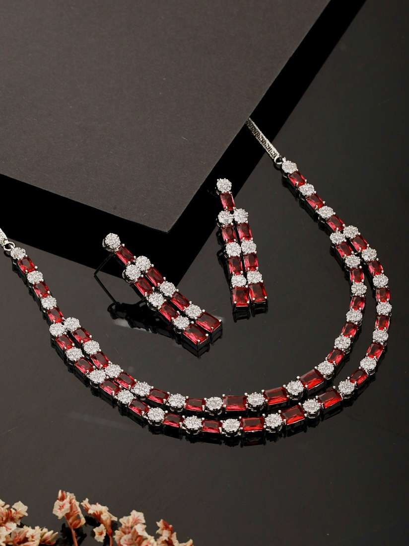 Necklace set on myntra online
