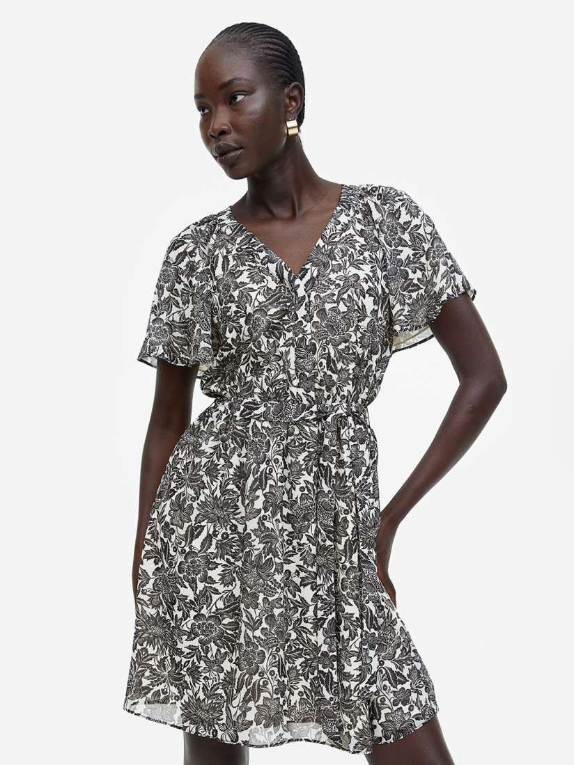 Buy H M V Neck Chiffon Dress Dresses for Women 22617040 Myntra