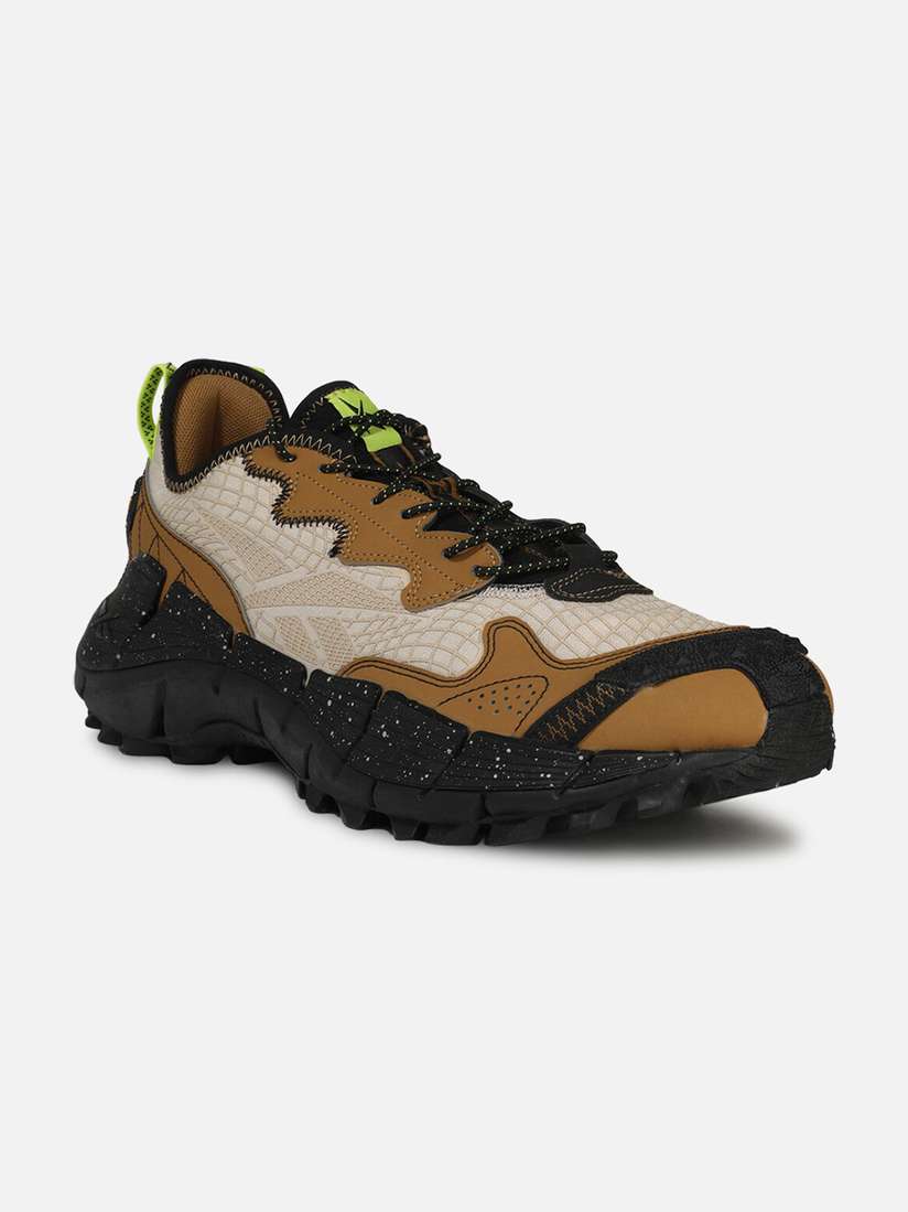 Buy Reebok Men Zig Kinetica II Edge Running Shoes - Sports Shoes 