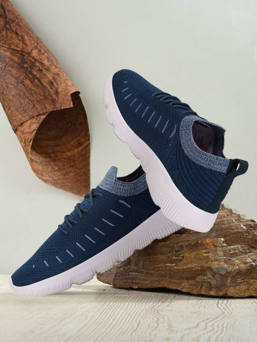Metronaut canvas shoes clearance