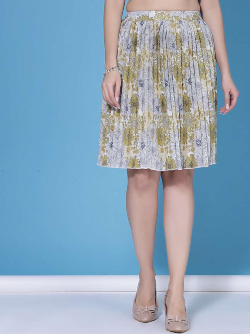 Buy Oomph Floral Printed Pleated Knee Length Flared Slip On Skirt Skirts for Women 22630960 Myntra