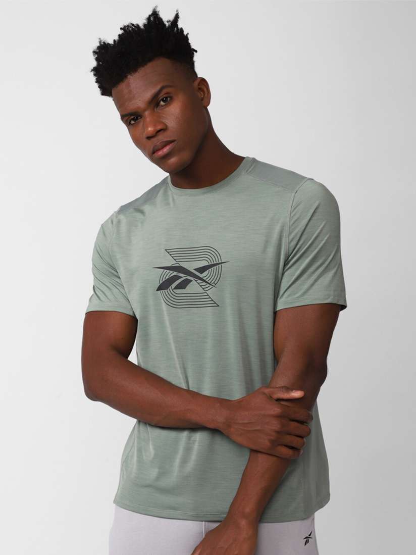 Reebok t shirts myntra discount