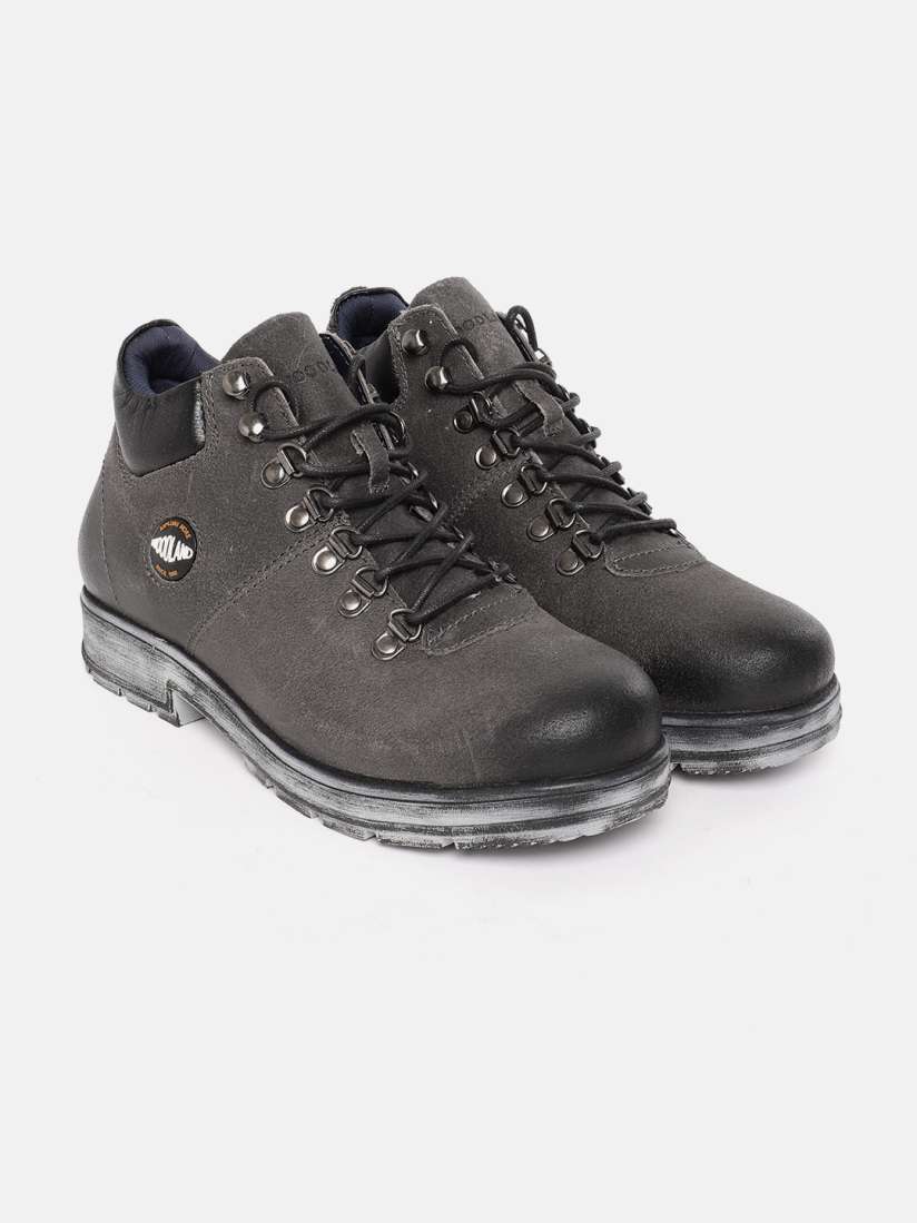 Buy Woodland Men Round Toe Mid Top Regular Boots Boots for Men 22668186 Myntra