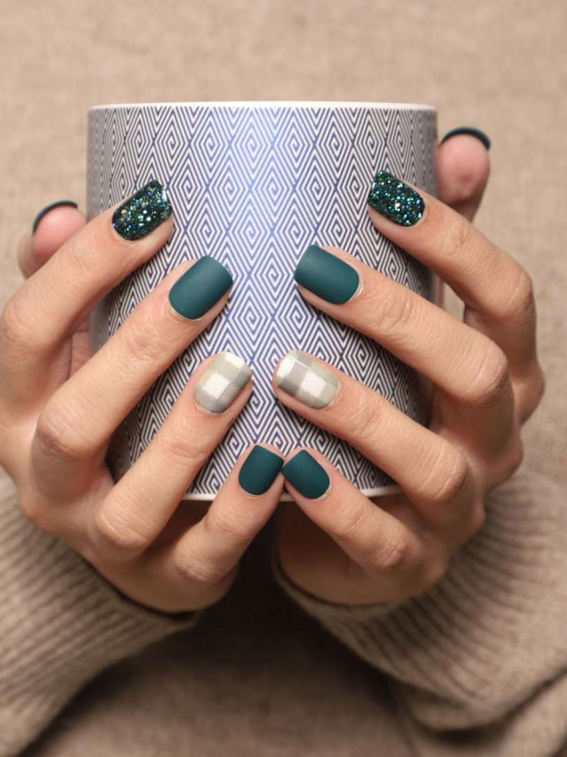 buy acrylic nails