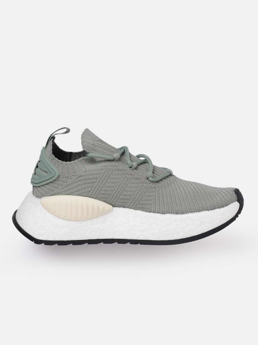 Adidas pharrell williams myntra clearance