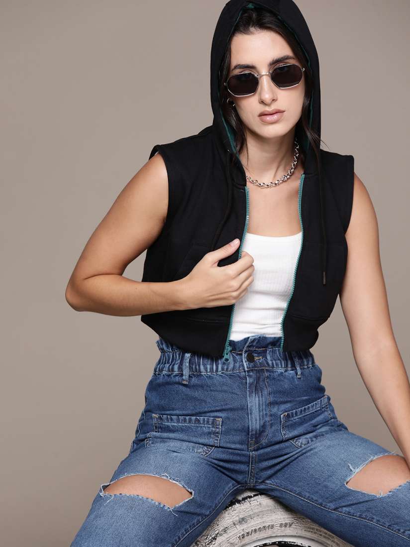 Crop hoodie myntra discount