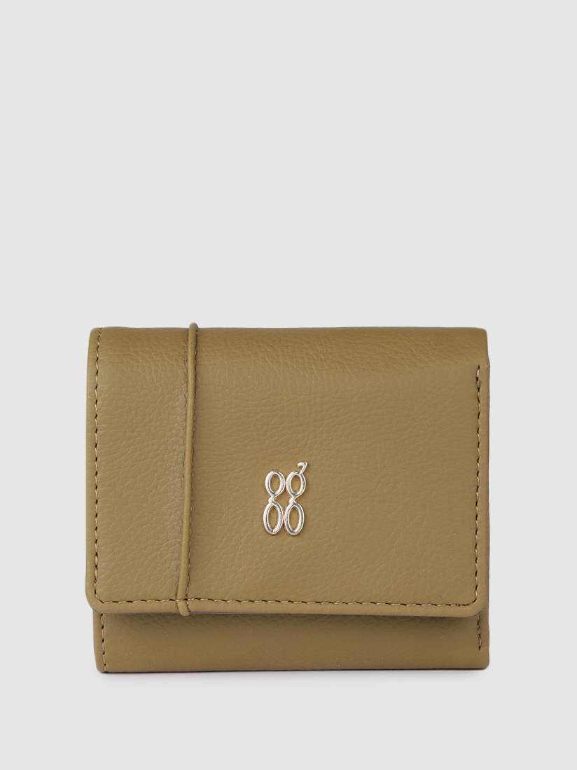 Myntra baggit wallets outlet