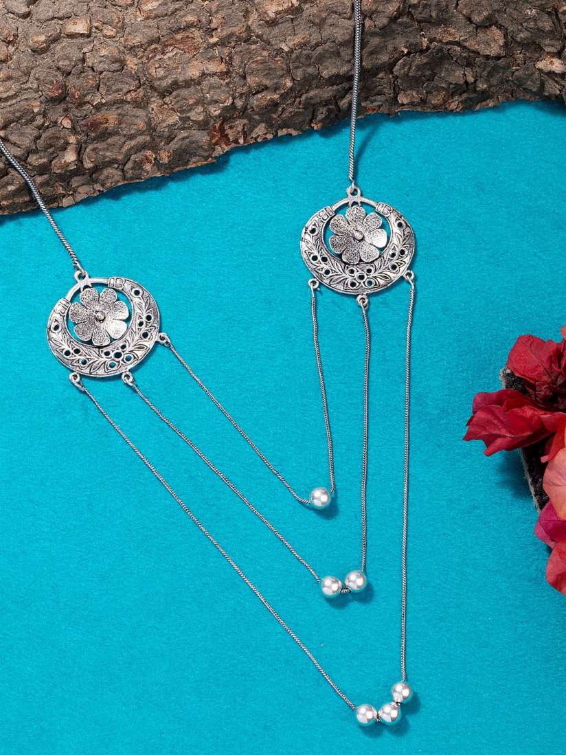 Voylla necklaces shop