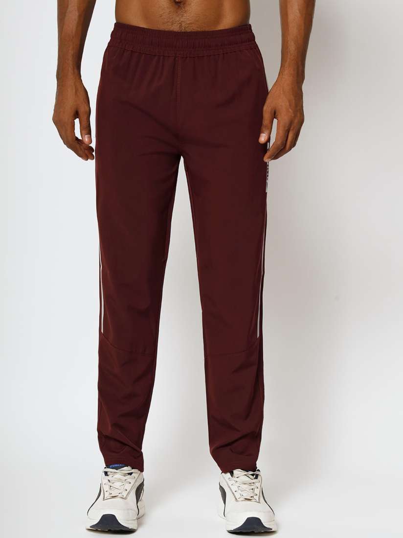 Fitinc track pants top