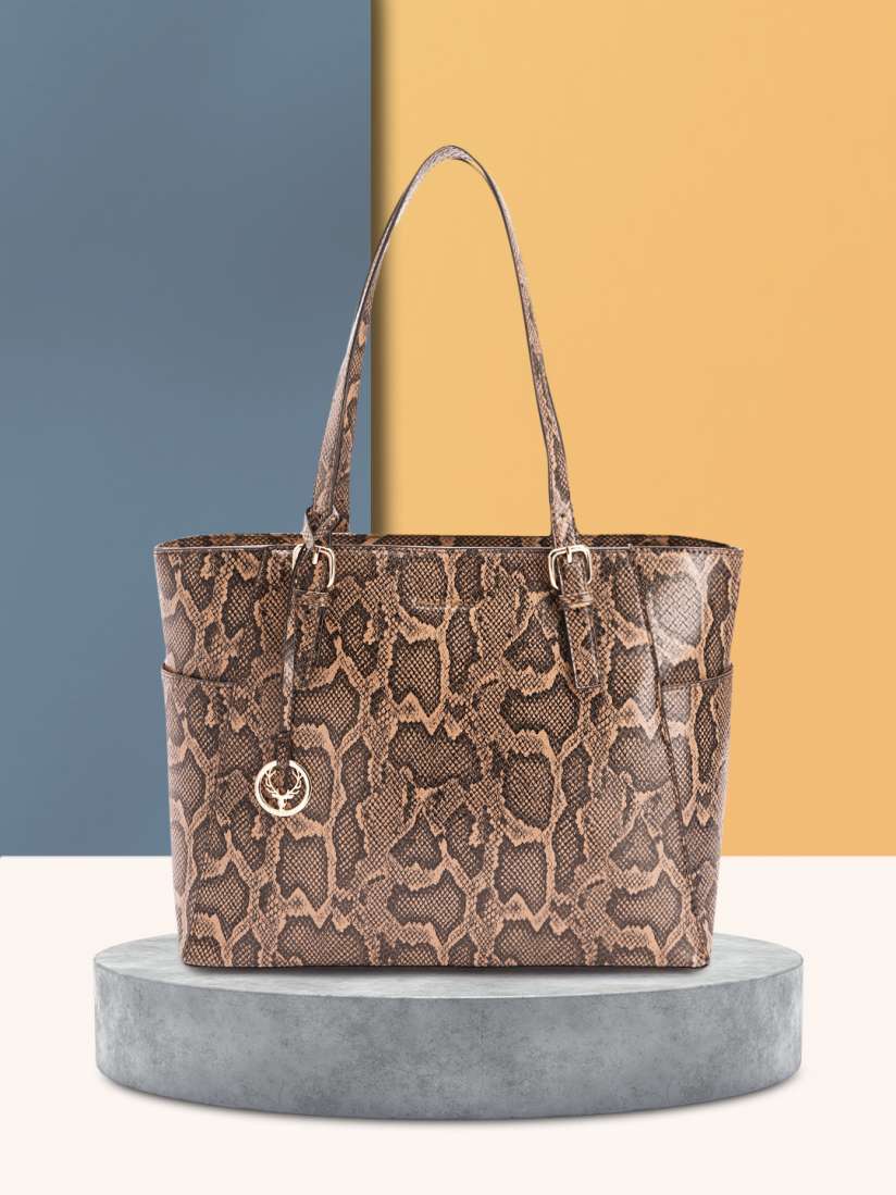 Snake print bag shop