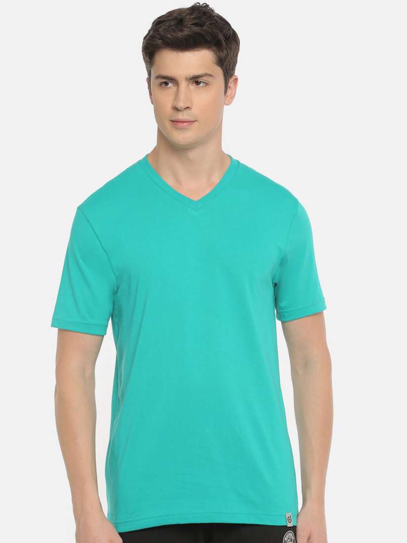 Macroman v neck t shirt shop