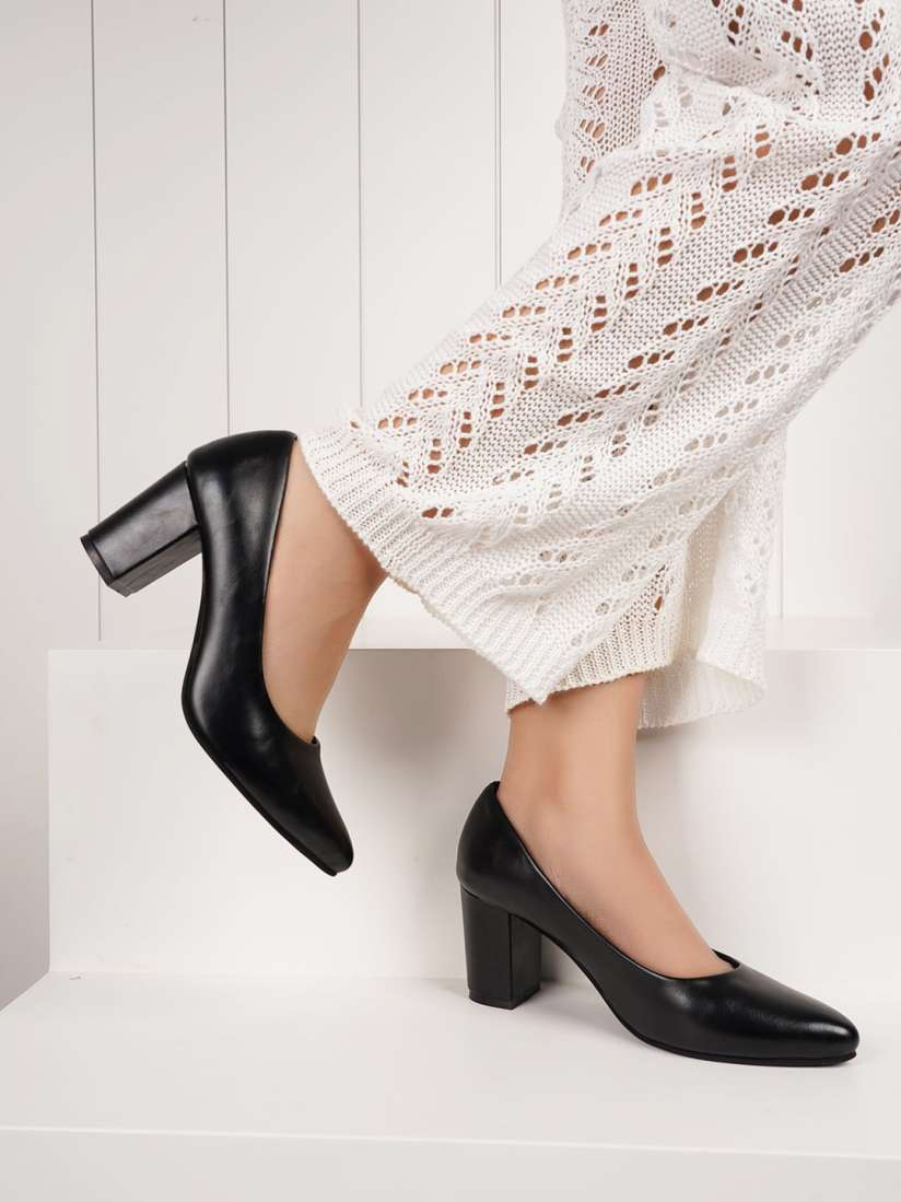 Buy DressBerry Black Pointed Toe Block Pumps Heels for Women 23014716 Myntra