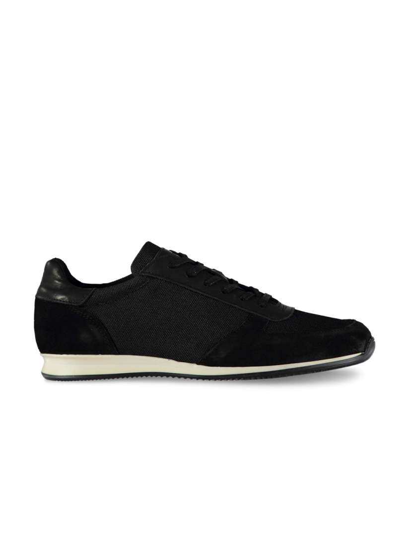 Firetrap melin trainers deals