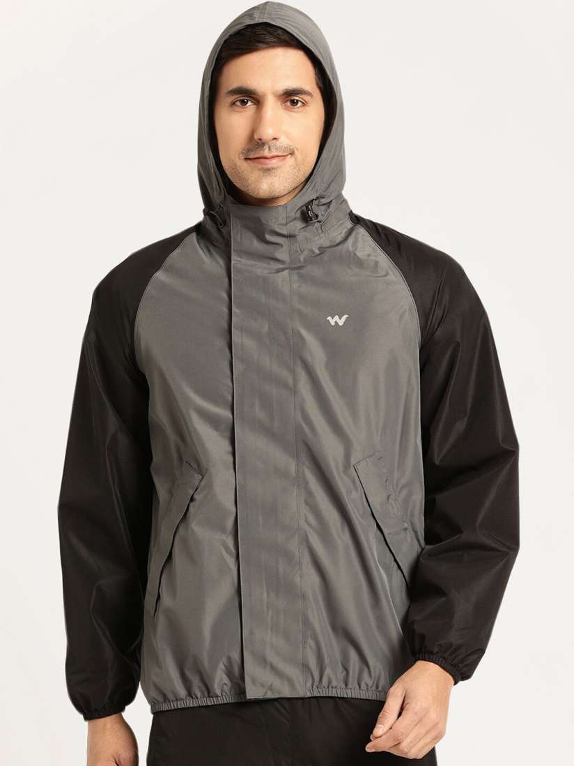 Buy Wildcraft Men Hooded Waterproof Breathable Rain Jacket Rain Jacket for Men 23050824 Myntra