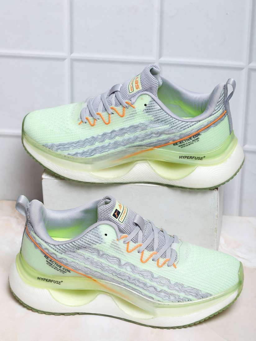 Air mesh running shoes online