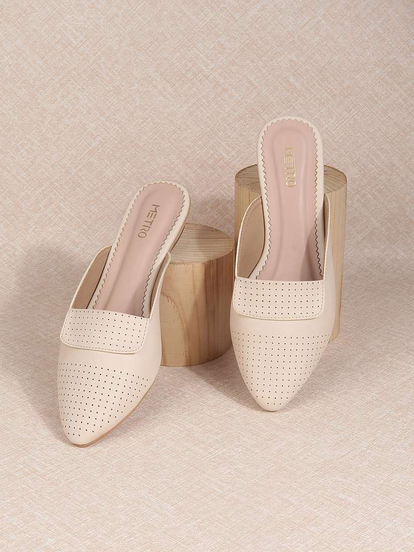 Buy Metro Pointed Toe Block Mules Heels for Women 23060502 Myntra