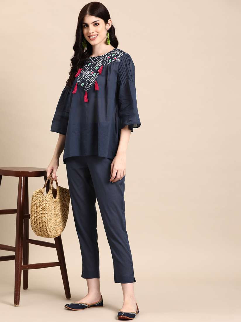 Sangria brand kurtis store