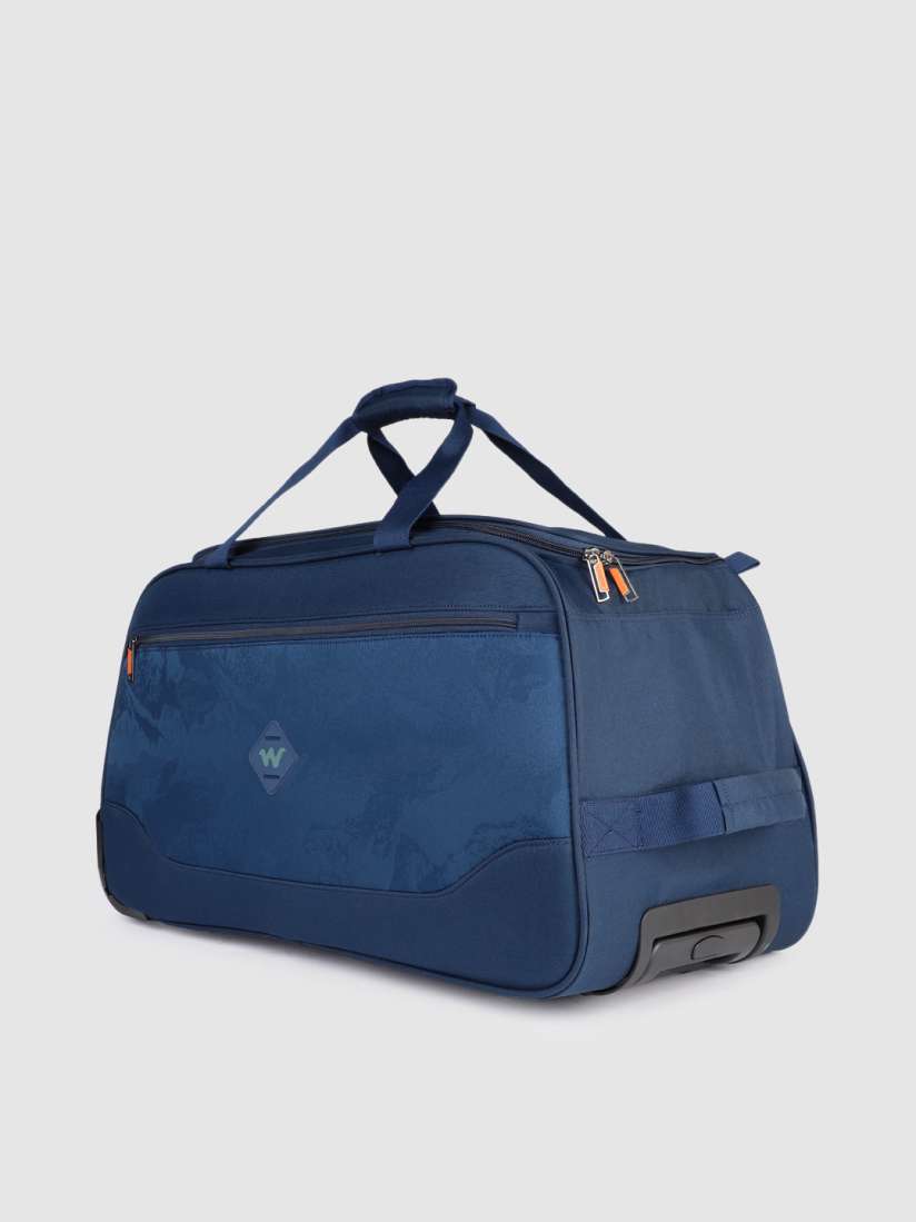 Wildcraft duffle bags online outlet