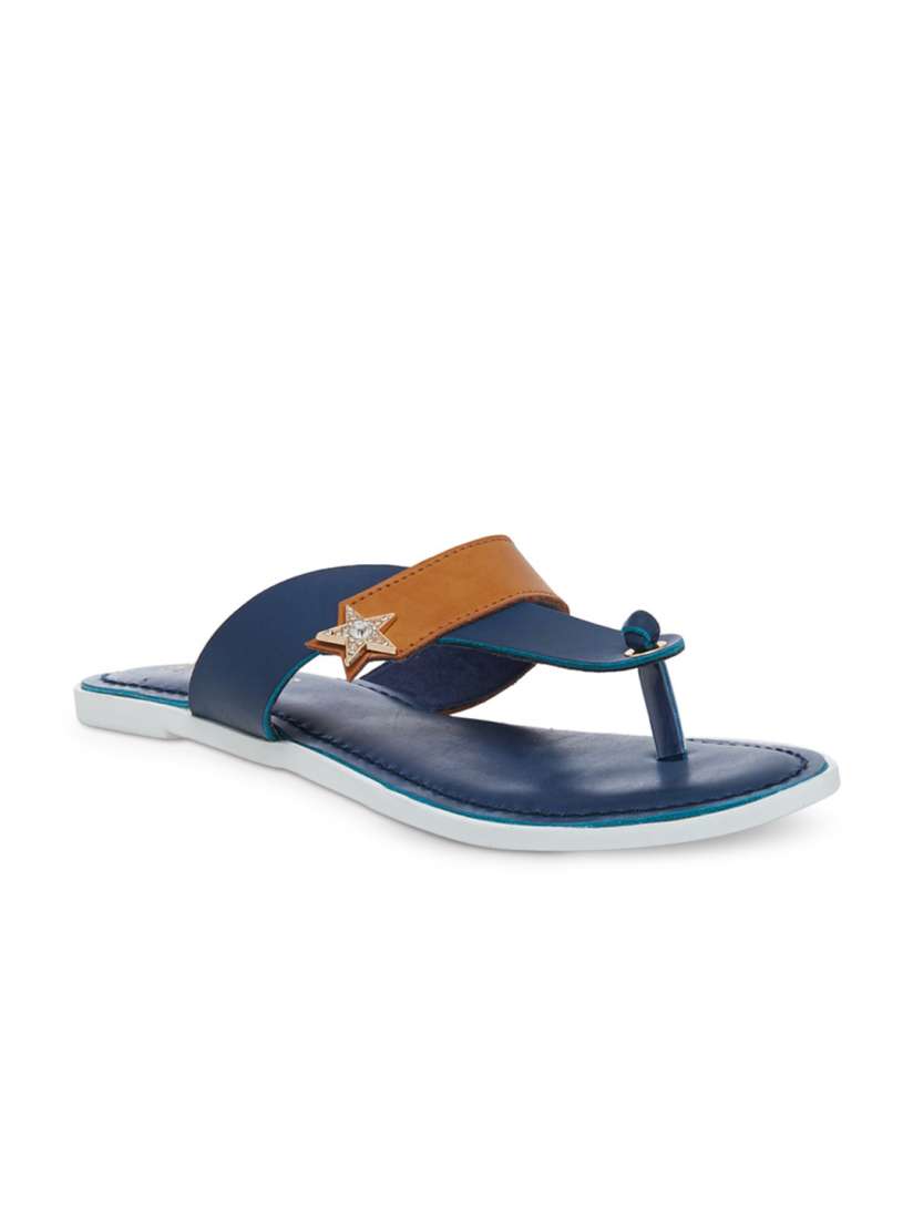 Wet blue flats top