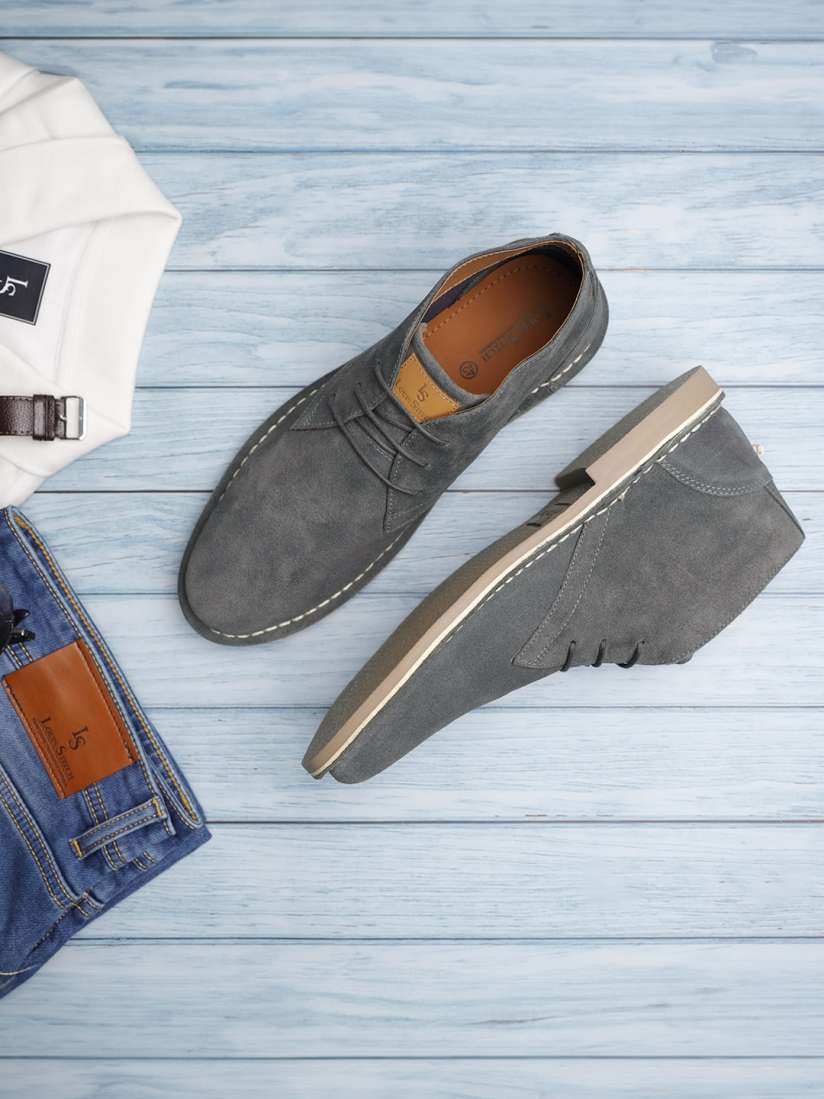 Buy LOUIS STITCH Men Mid Top Solid Suede Desert Boots Boots for Men 23178264 Myntra