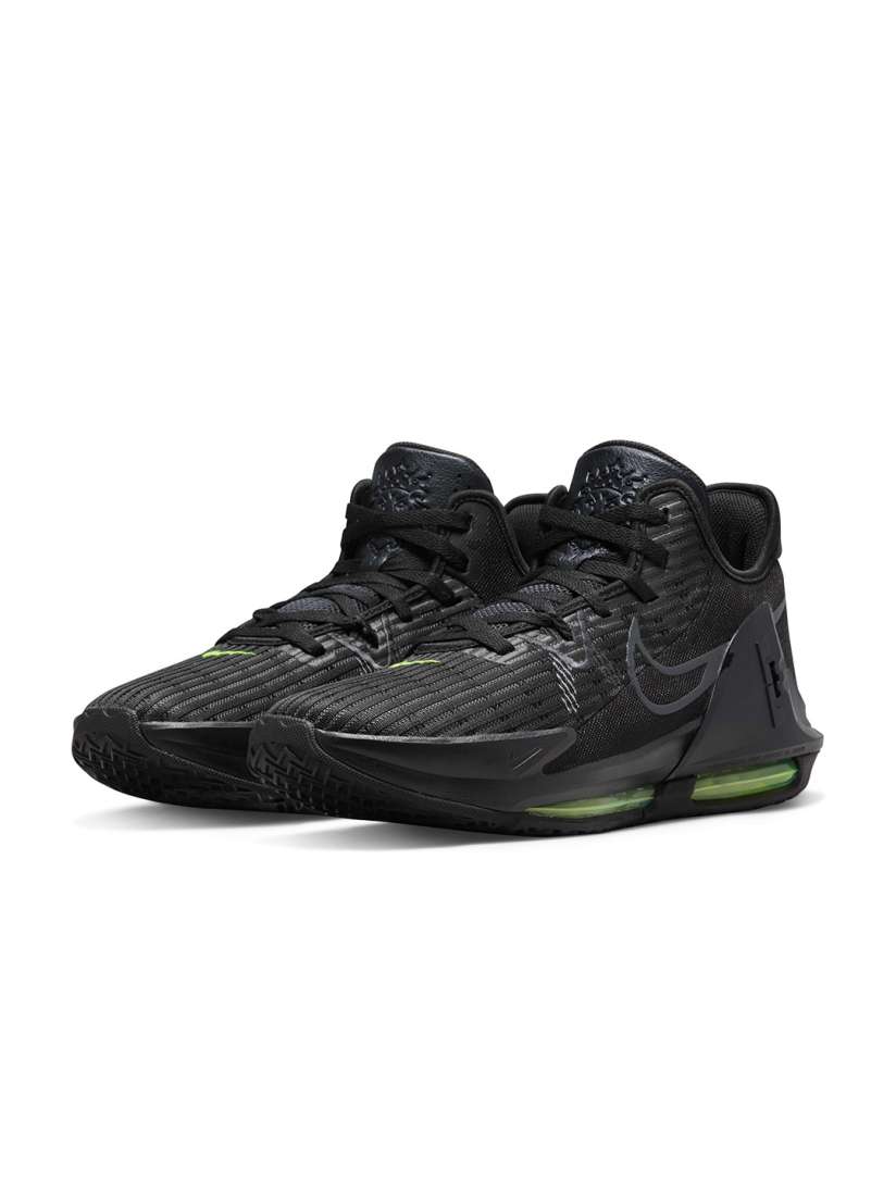 Myntra nike basketball shoes online