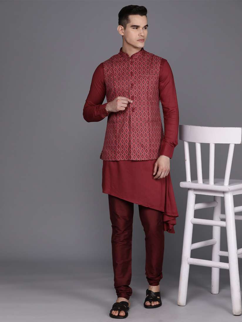 Buy Manu Asymmetric Hem Kurta with Churidar Printed Nehru Jacket Kurta Sets for Men 23189176 Myntra