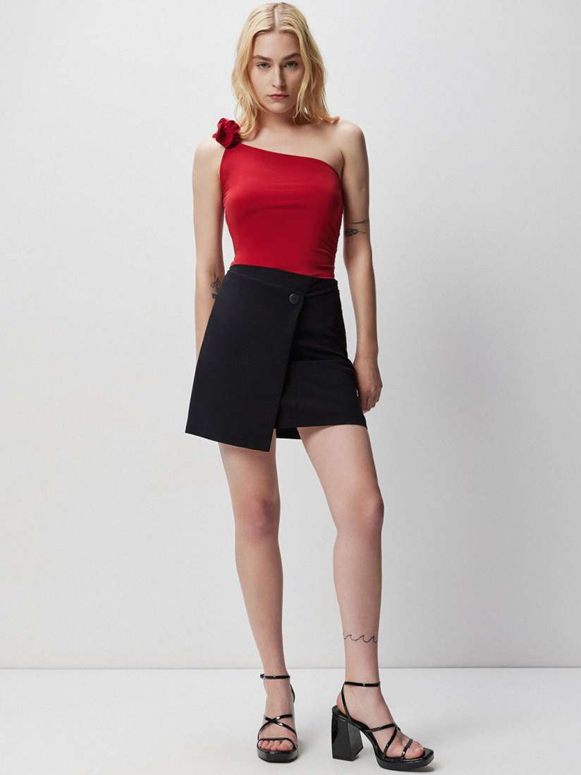 Short skirt in myntra cheap