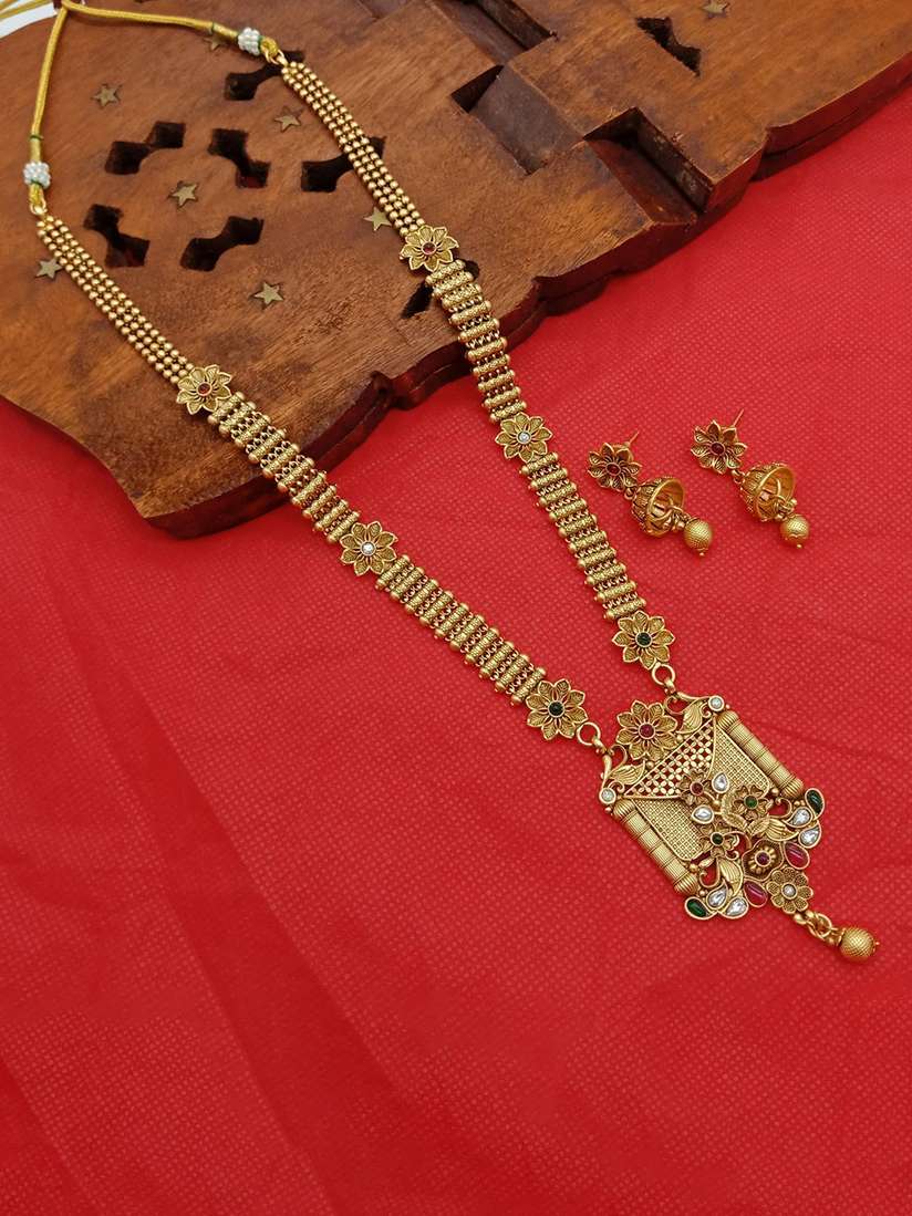 Buy AASHISH IMITATION Copper Plated Jewellery Set Jewellery Set