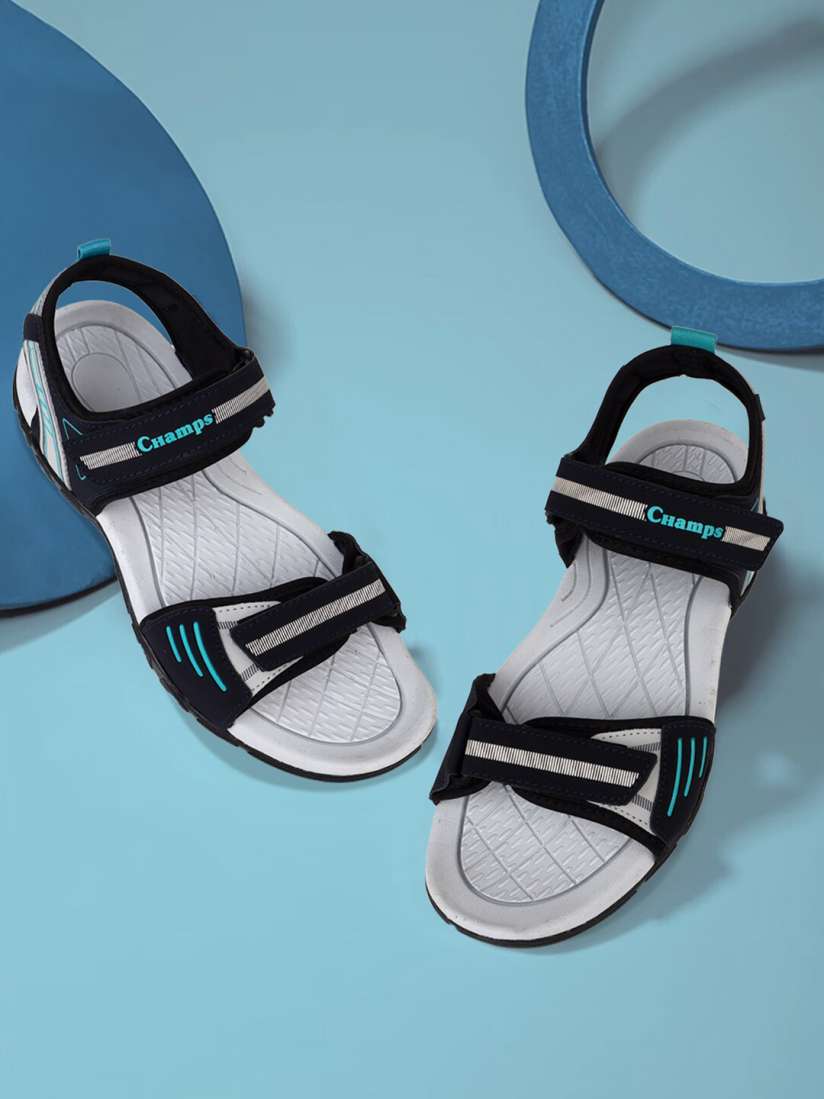 Champs slippers top