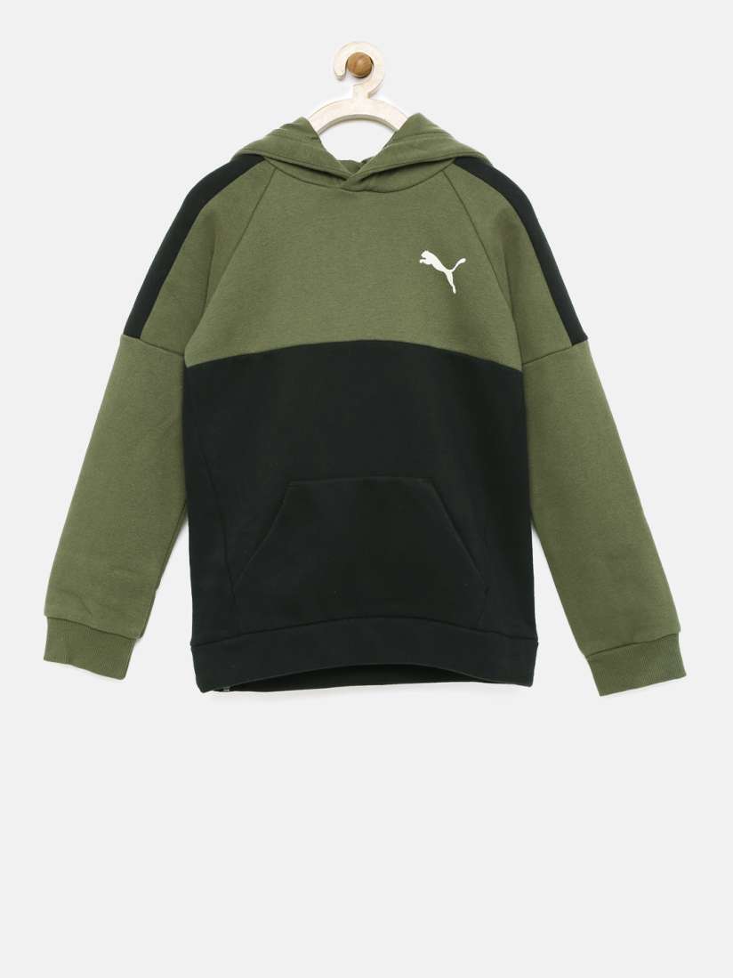 Puma sweatshirts on myntra clearance