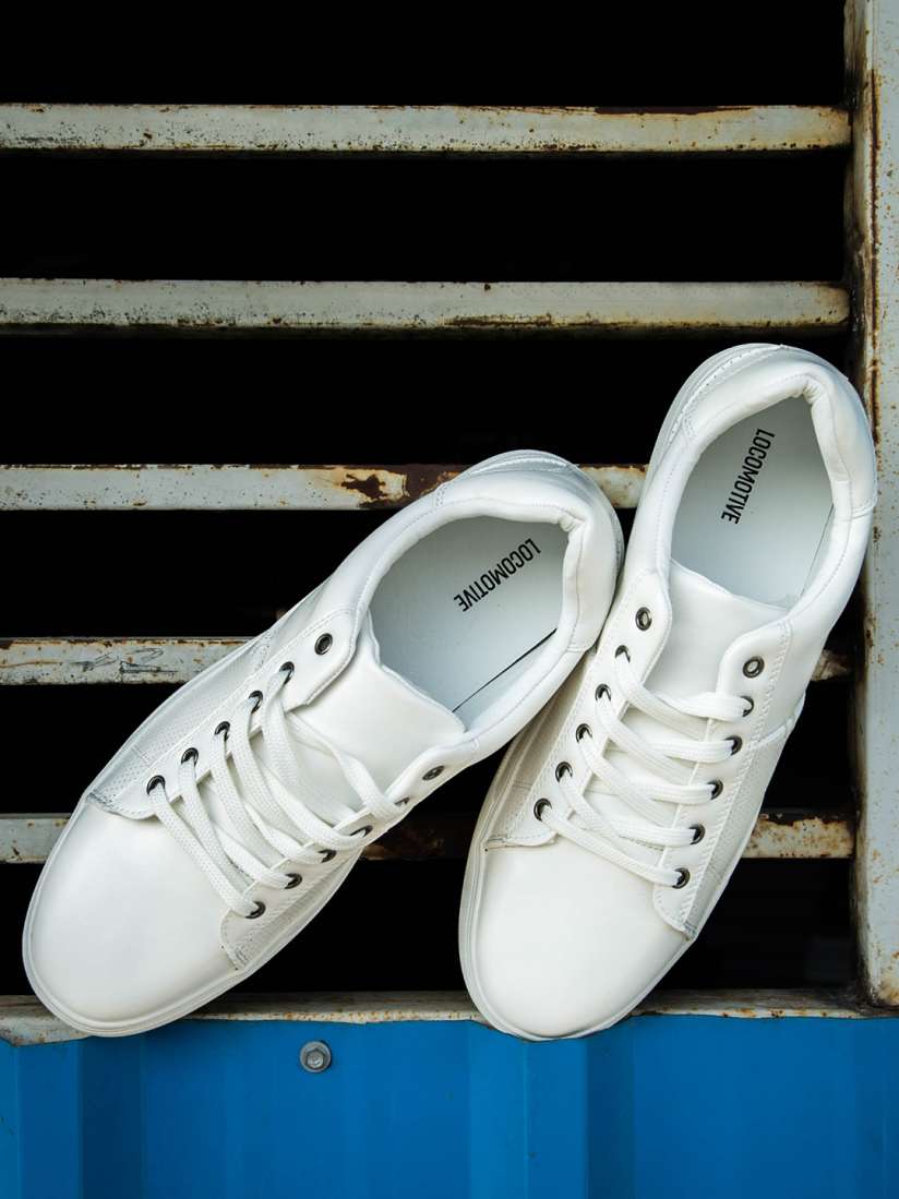 Myntra locomotive shoes shop