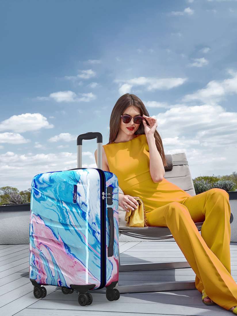 Myntra travel bags discount