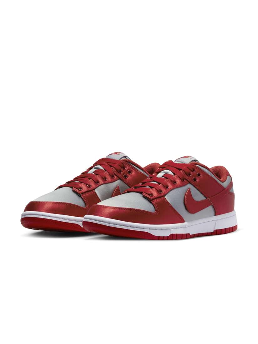 Myntra nike shoes women deals