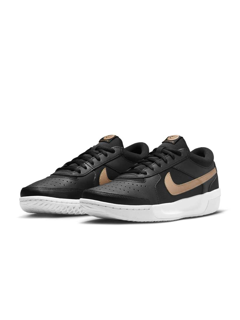 Nike women shoes myntra online