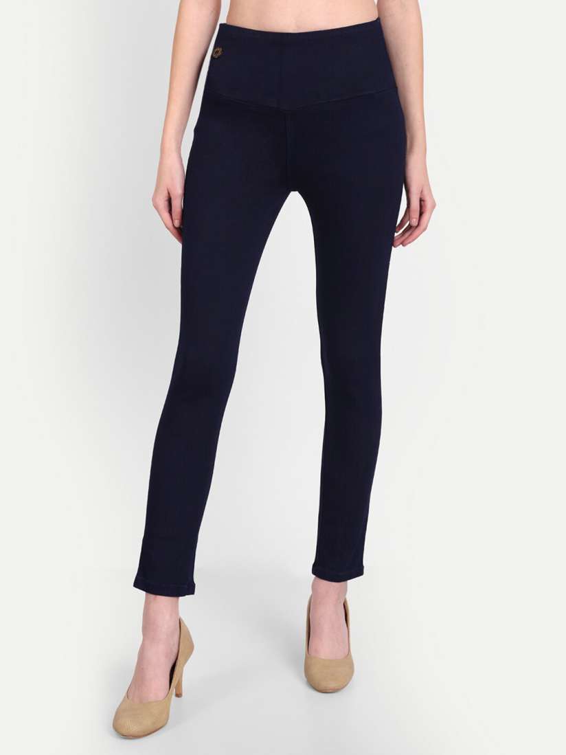 Jeggings in myntra top