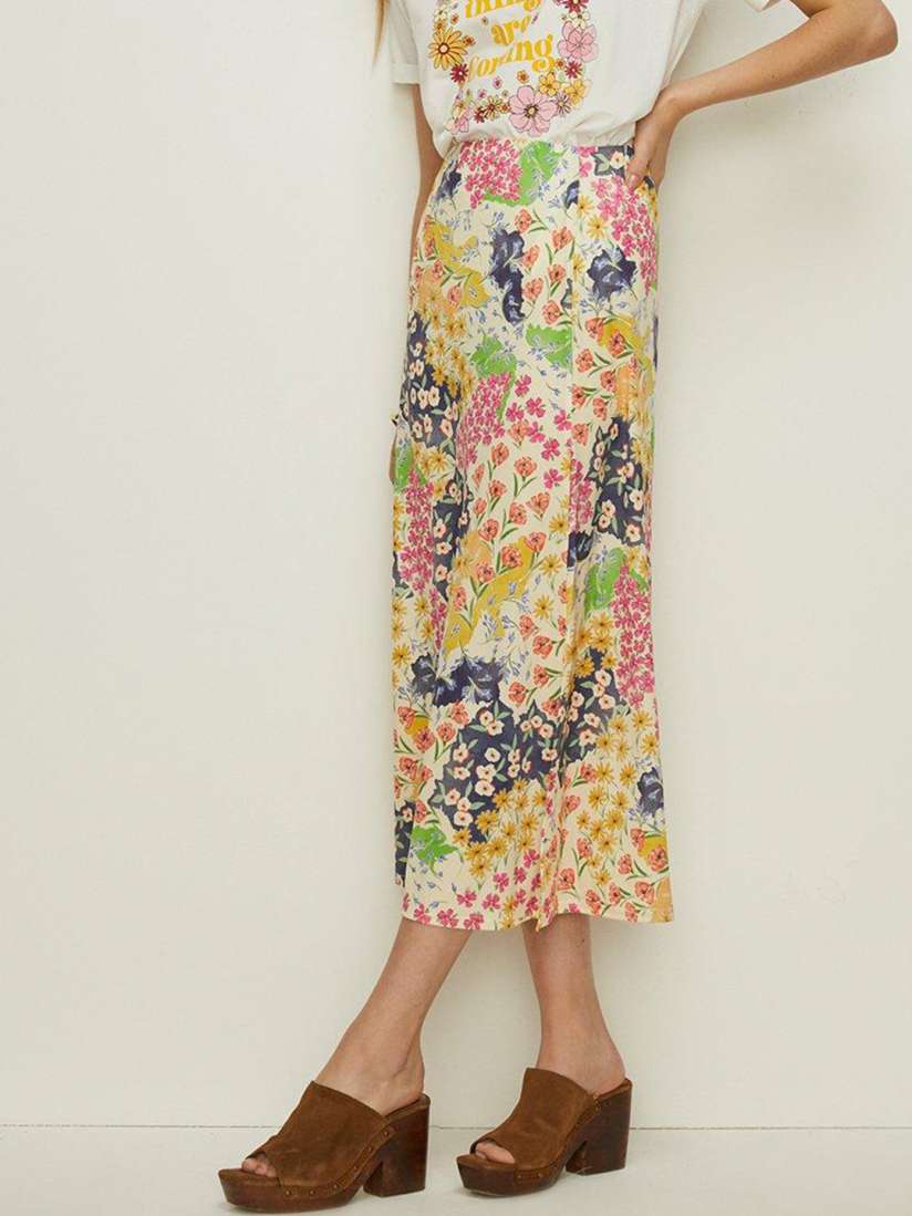 Floral midi skirt oasis top