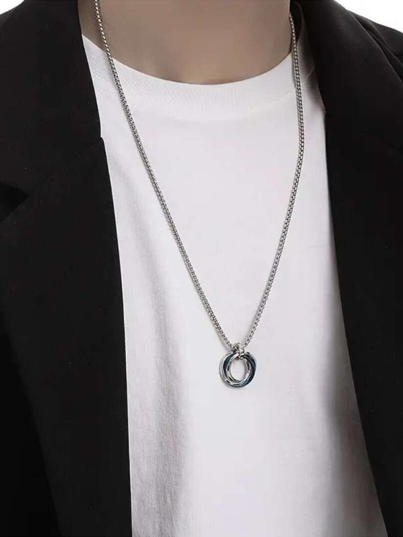 Silver necklace with ring pendant shop
