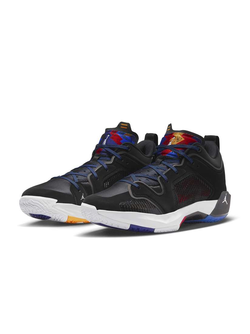 Nike basketball shoes myntra top