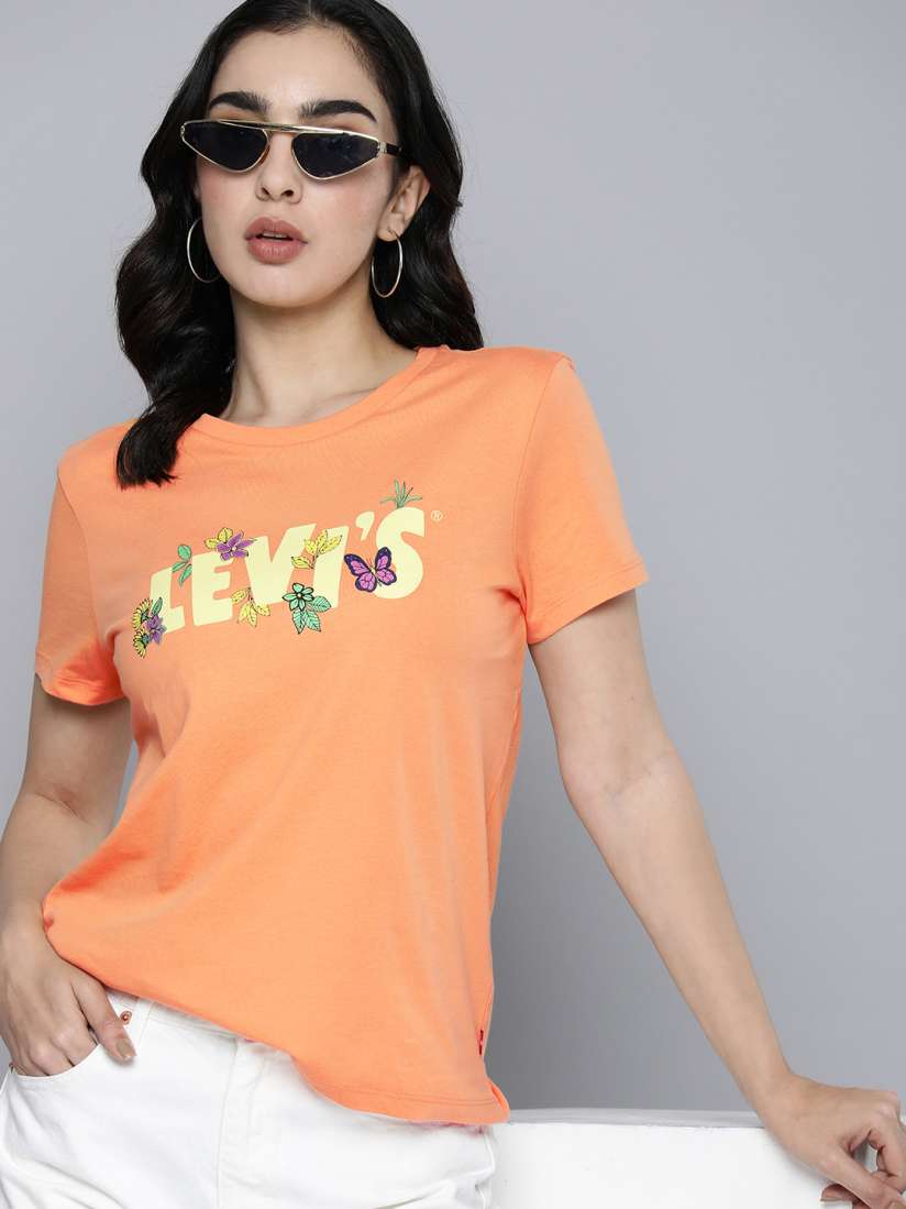 Buy Levis Graphic Printed Pure Cotton T shirt Tshirts for Women 23465332 Myntra