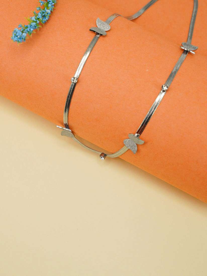 Griiham chains online