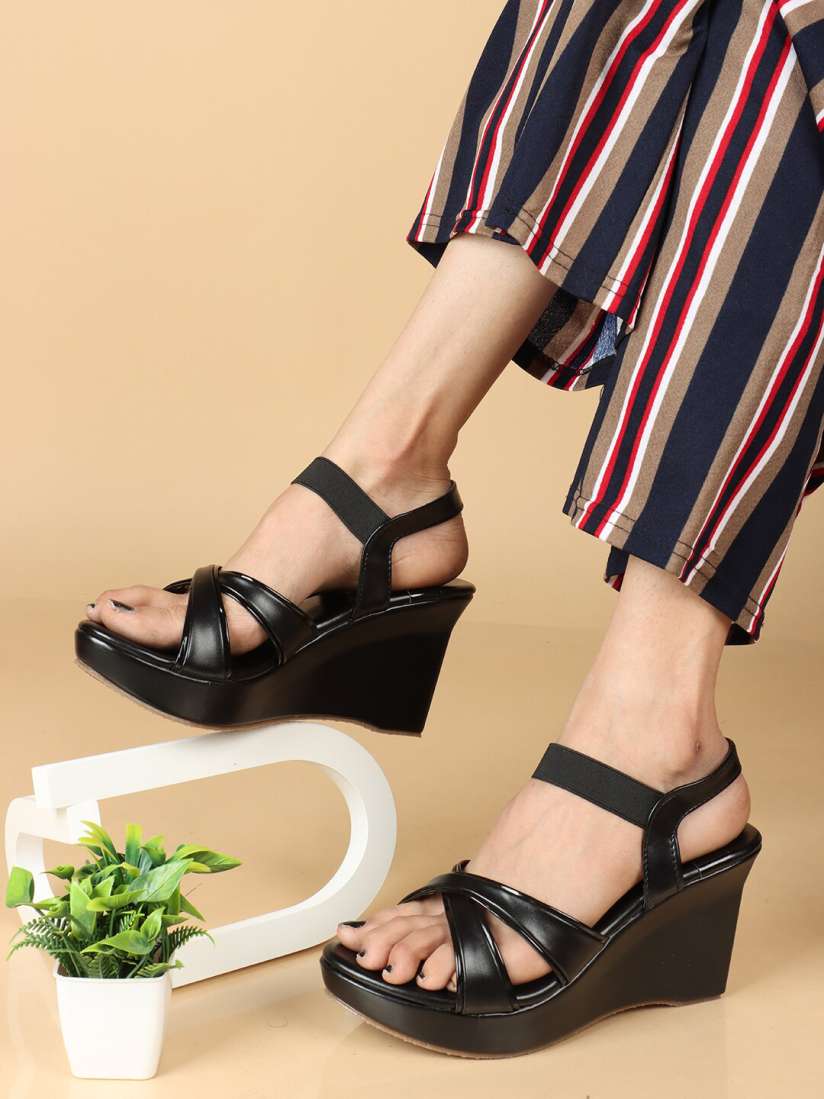 Wedge pumps with strap hot sale