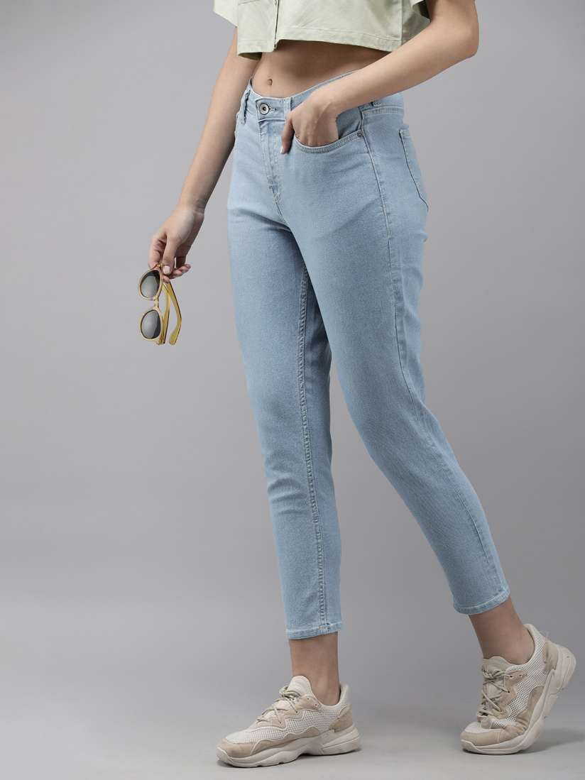 Buy The Roadster Life Co. Women Mom Fit Mid Rise Stretchable Jeans Jeans for Women 23531974 Myntra