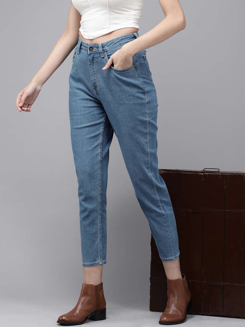Buy The Roadster Life Co. Women Boyfriend Fit Light Fade Crop Stretchable Jeans Jeans for Women 23531990 Myntra