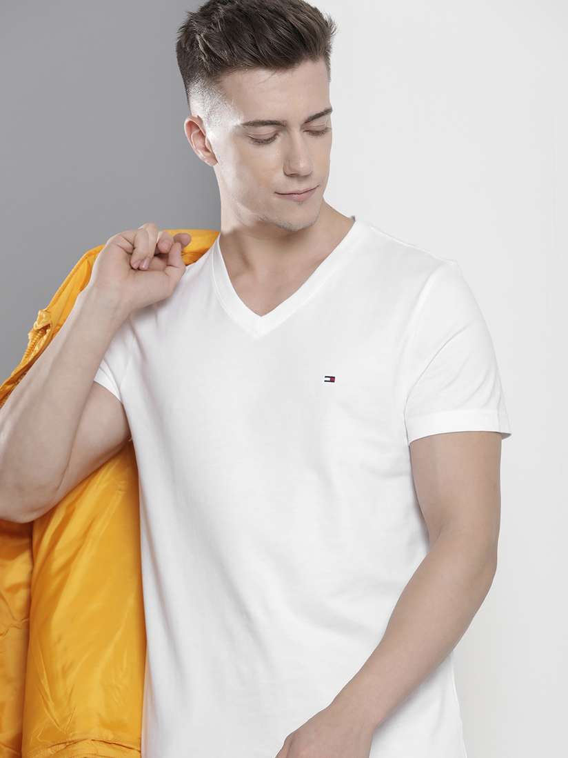 Buy Tommy Hilfiger V-Neck Pure Cotton Slim Fit T-shirt - Tshirts for Men  23565294 | Myntra