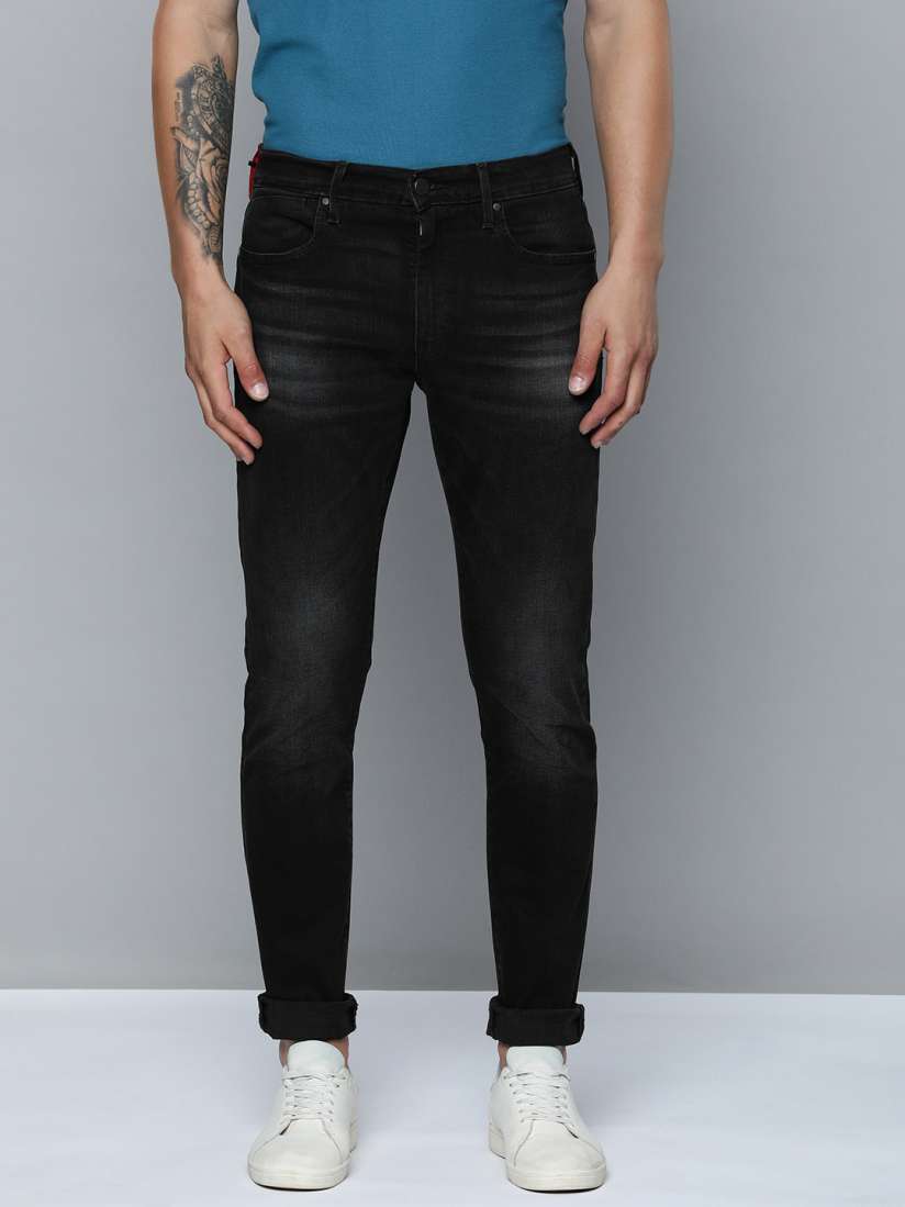 Levis stretchable jeans 2025