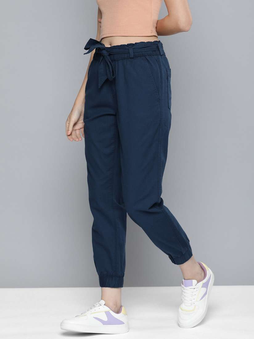 Levi's jet set tapered jogger pants store