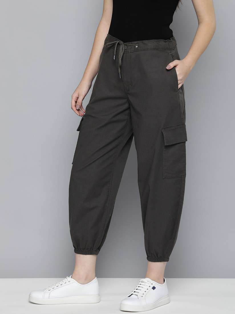 Buy Levis Women Loose Tapered Fit High Rise Cropped Cargo Joggers Trousers Trousers for Women 23638600 Myntra