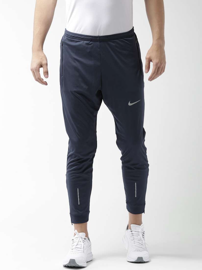 Nike joggers myntra clearance