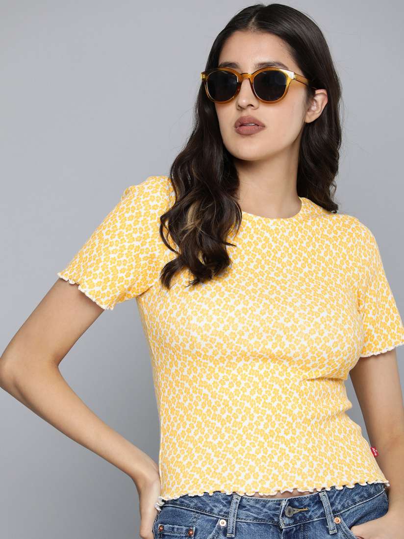 Buy Levis Floral Printed T shirt Tshirts for Women 23687190 Myntra